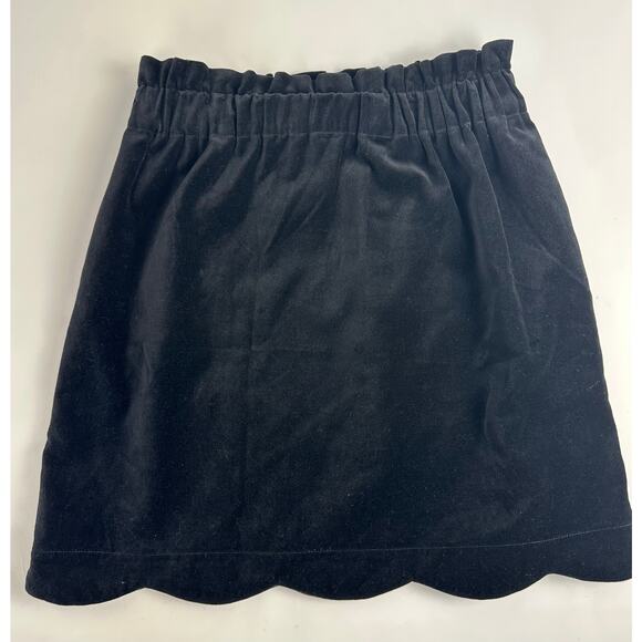 Lauren James Size Medium Black Velvet Mini Skirt Scalloped Hem Holiday Festive - Picture 5 of 8